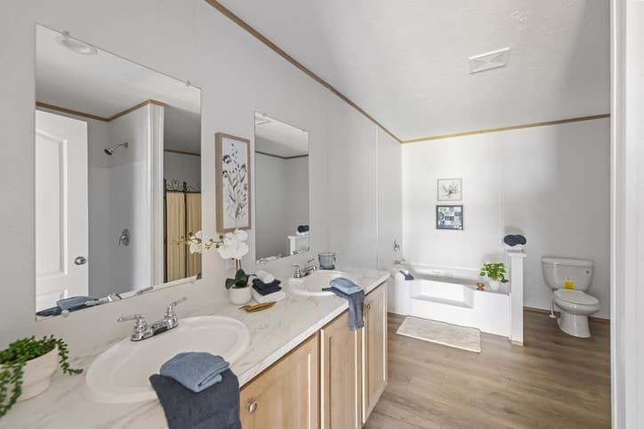 Landon 32563A — photo 2