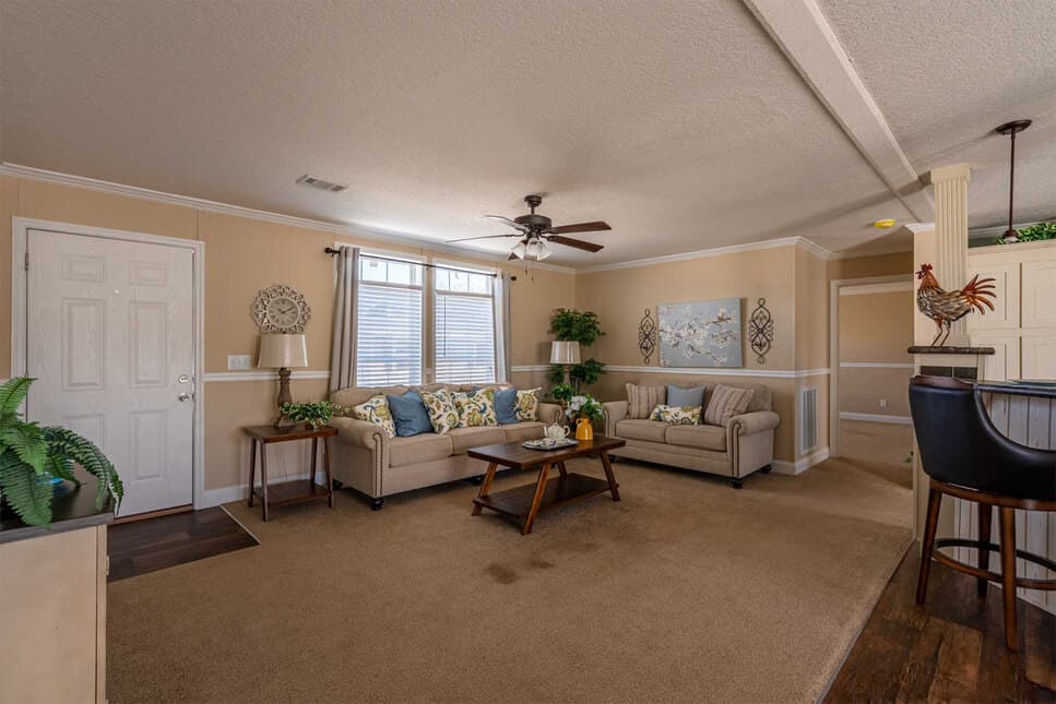Bannister 28523C — interior